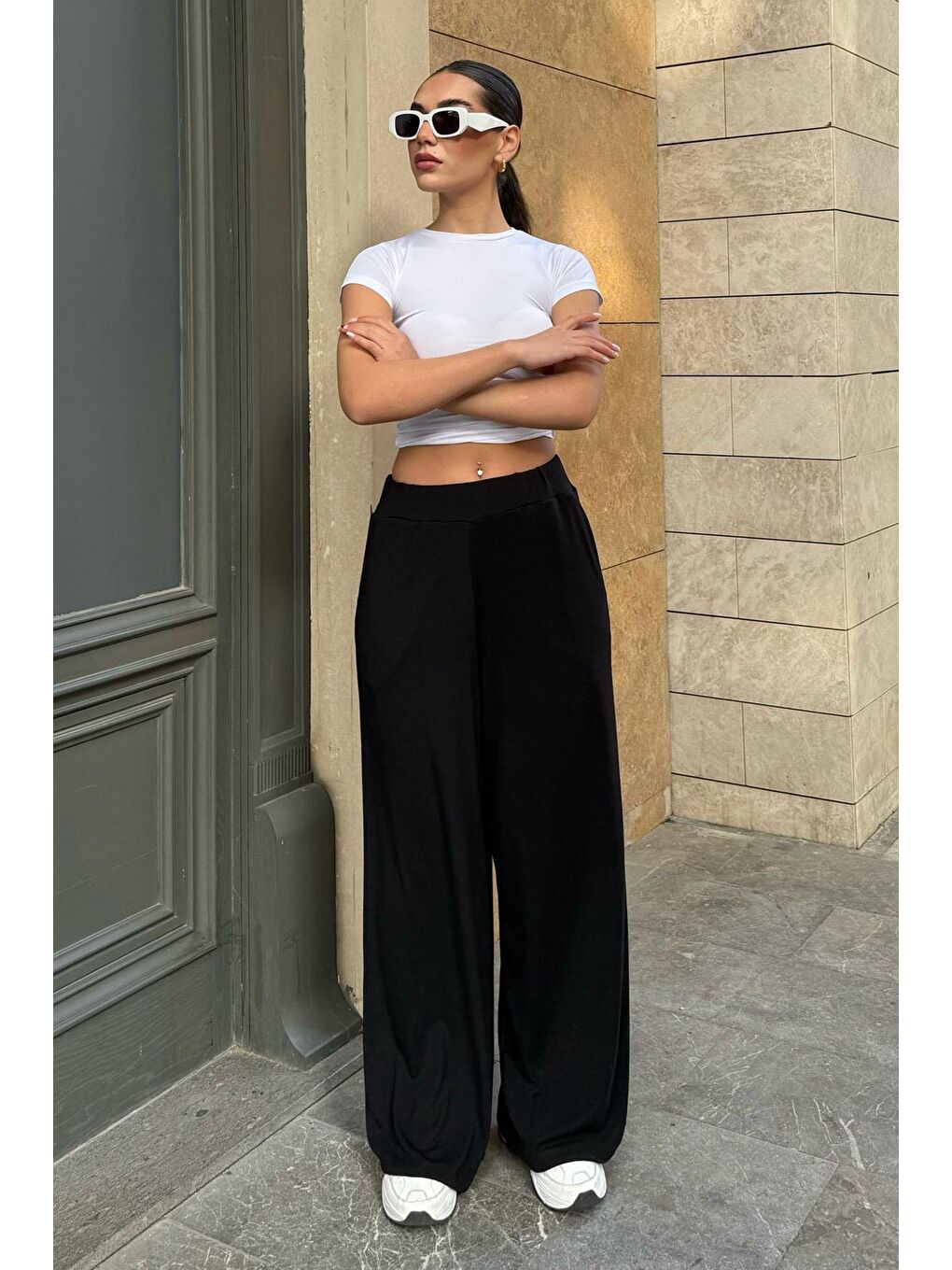 Siyah Yüksek Bel Rahat Kesim Geniş Paça Kadın Pantolon Mg2309-4