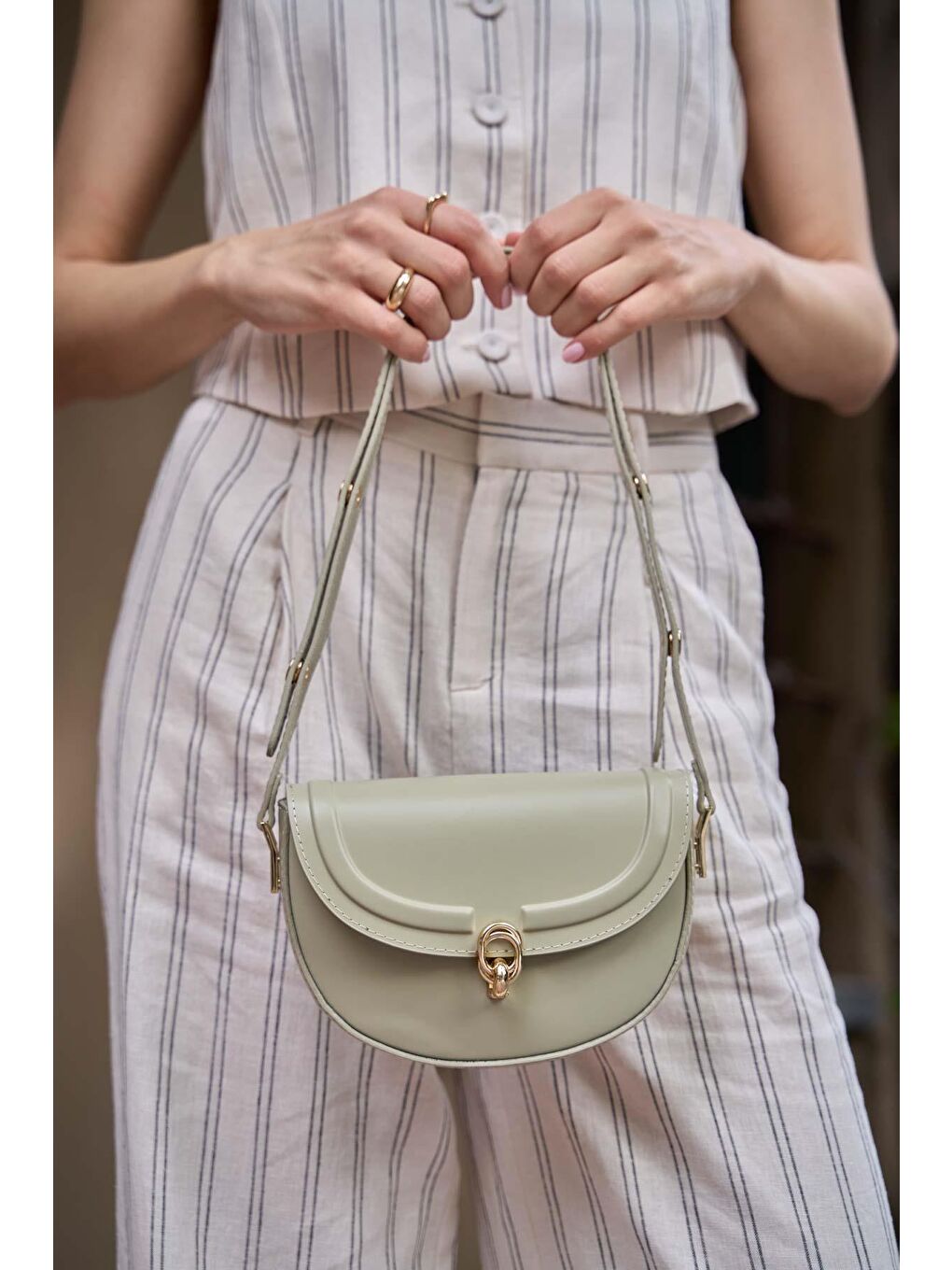 Yeşil Mini Metal Kilit Kapaklı Omuz Çantası Mint-3