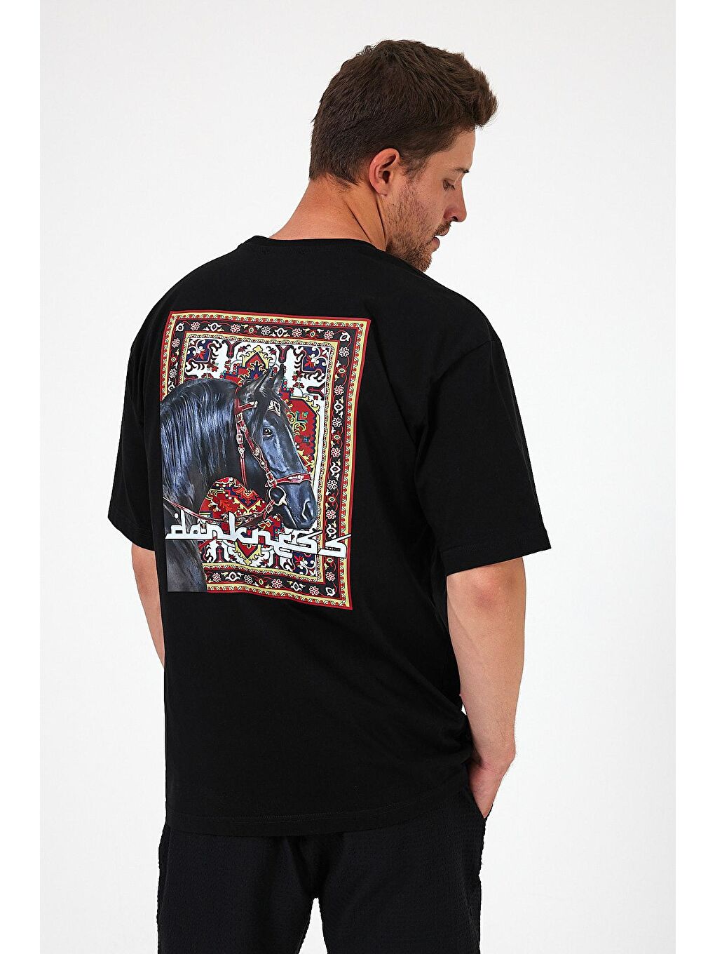 Siyah Oversize Fit Bisiklet Yaka %100 Pamuk Darkness Sırt Baskılı Erkek Tişört RF0384