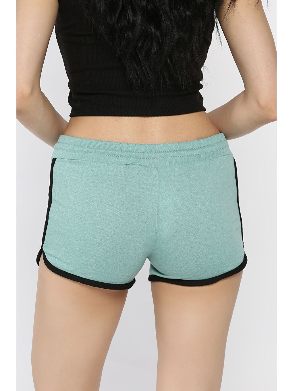 Yeşil Biyeli Kadın Baskılı Mini Şort-2