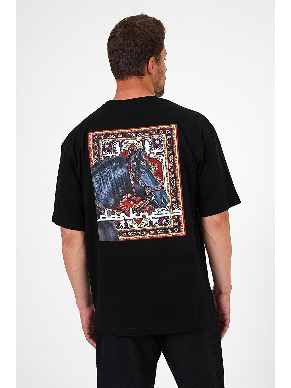 Siyah Oversize Fit Bisiklet Yaka %100 Pamuk Darkness Sırt Baskılı Erkek Tişört RF0384-4