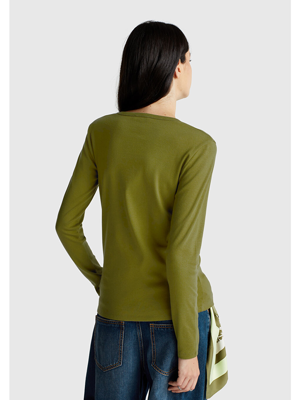Kadın Haki Yeşili %100 Pamuk Bisiklet Yaka Benetton Yazılı Uzun Kollu T-Shirt-2