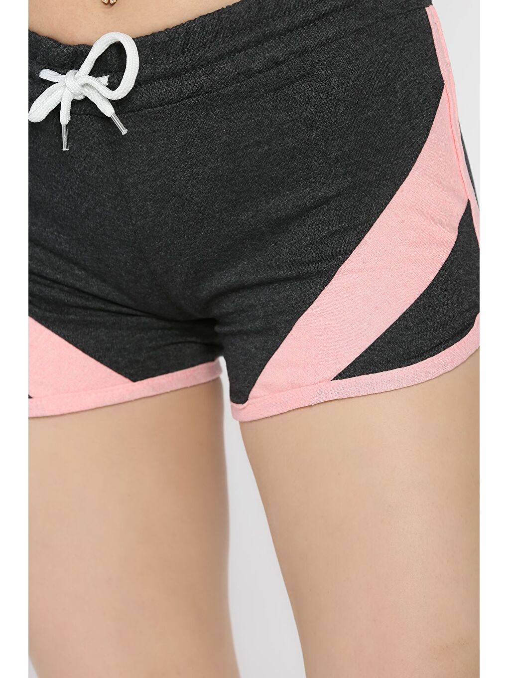 Antrasit Biyeli Kadın Baskılı Mini Şort-3