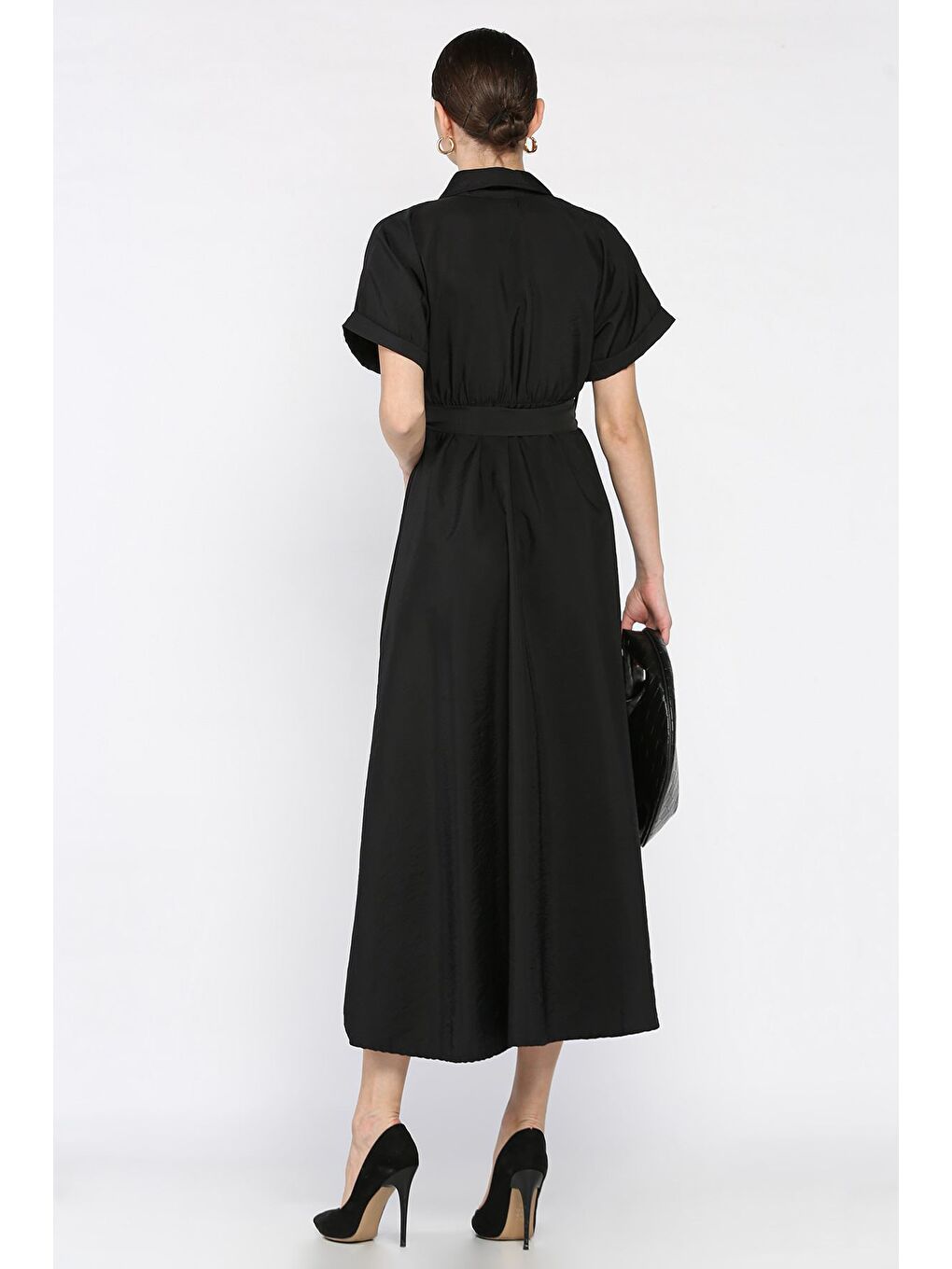 Siyah Boydan Düğmeli Bel Lastikli Kemerli Kısa Kol Elbise-2