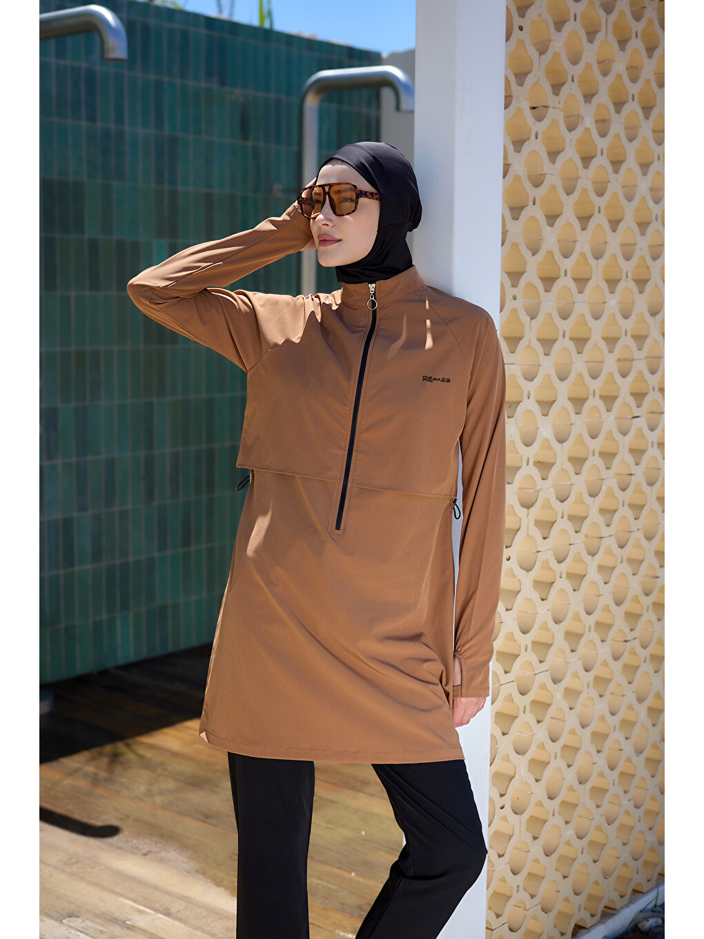 Kahverengi Tam Kapalı Yüzücü Tesettür Mayo R003 Nurhan Camel-4