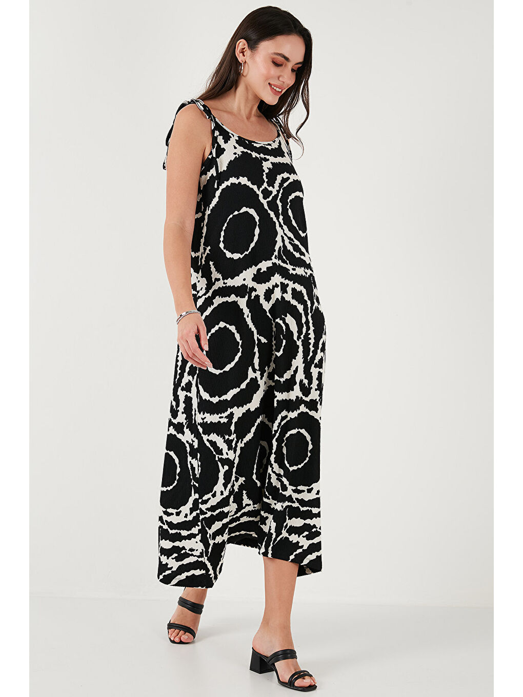 Siyah Regular Fit İp Askılı Uzun Kadın Elbise 5865732-4