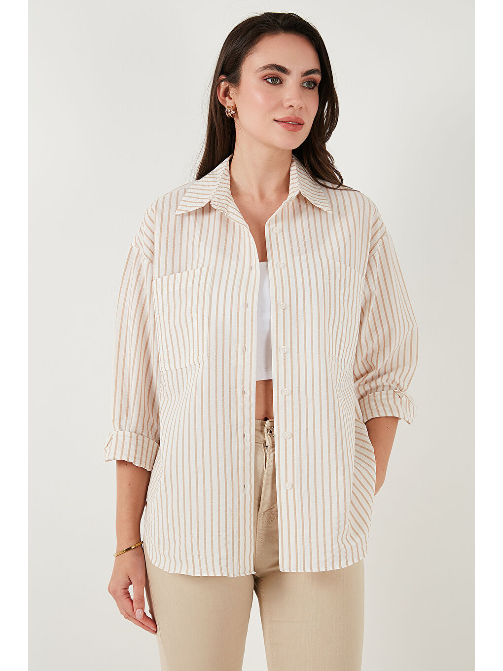 Bej Regular Fit Uzun Kollu Çizgili Kadın Gömlek 6772875-3