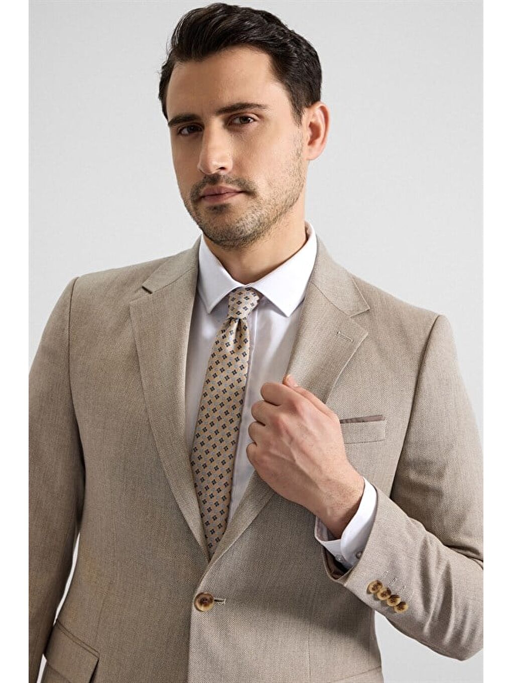 Bej Slim Sivri Yaka 6 Drop Takım Elbise-1