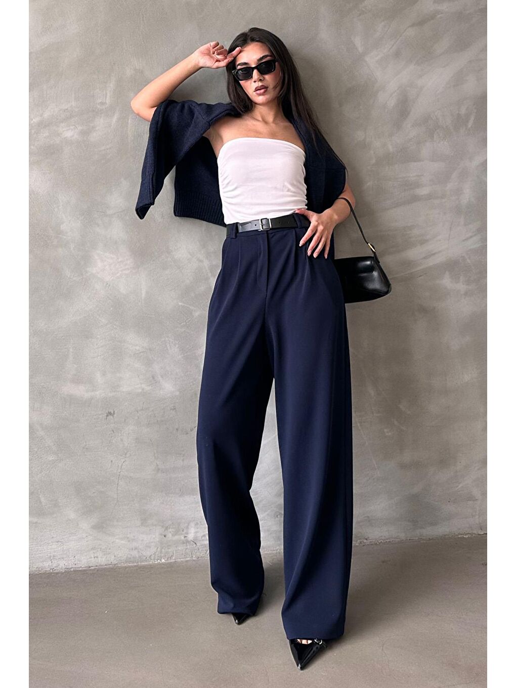 Lacivert Çift Pileli Kemerli Pantolon Mg2330-1