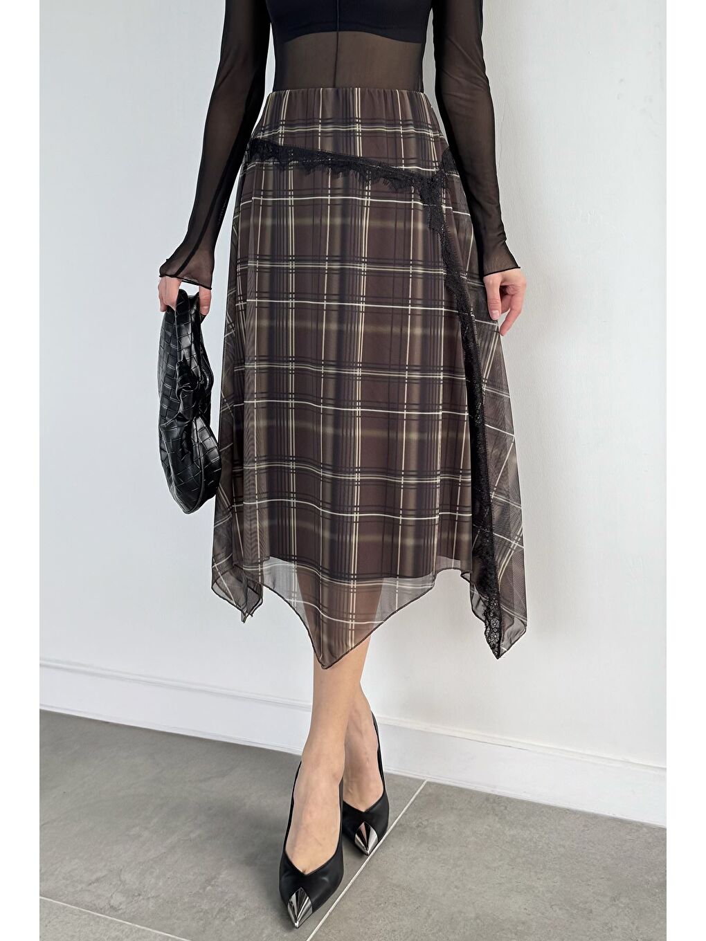 Haki Kadın Bel Lastikli Ekose Desenli Güpür Detaylı Asimetrik Etek-2