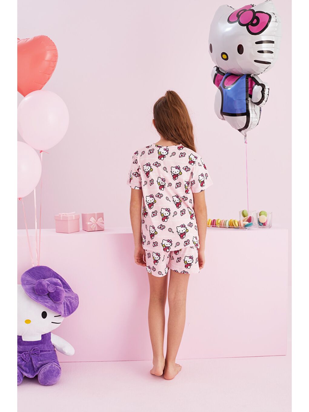 SİYAH İNCİ Pembe Hello Kitty Lisanslı %100 Pamuk Pembe Çok Renkli Bisklet Yaka Şort Pijama Takım - 2