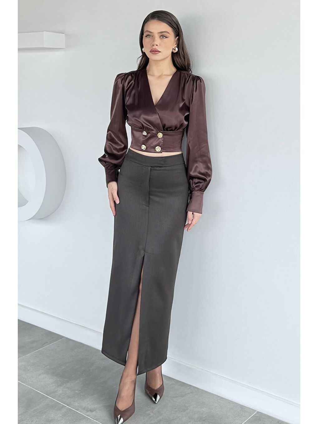 Kahverengi Kadın Önden Yırtmaçlı Kalem Etek