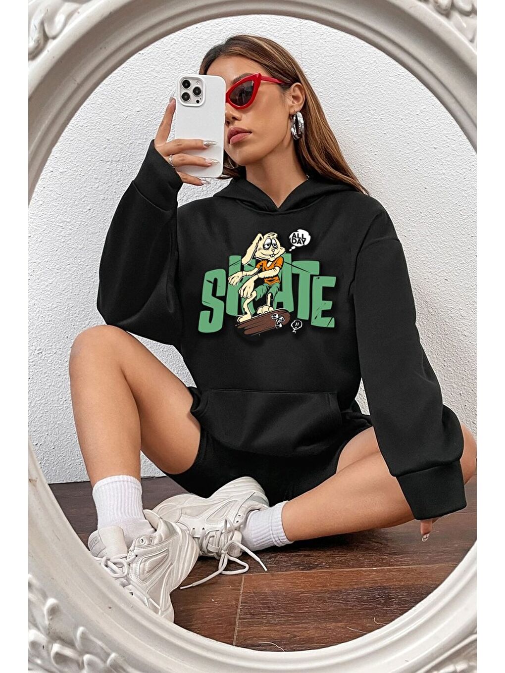 uyguntarz Siyah Unisex All Day Rabbit Baskılı Sweatshirt