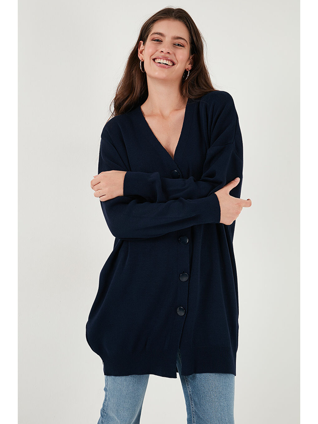 Lacivert V Yaka Düğmeli Triko Kadın Hırka 4616031-3