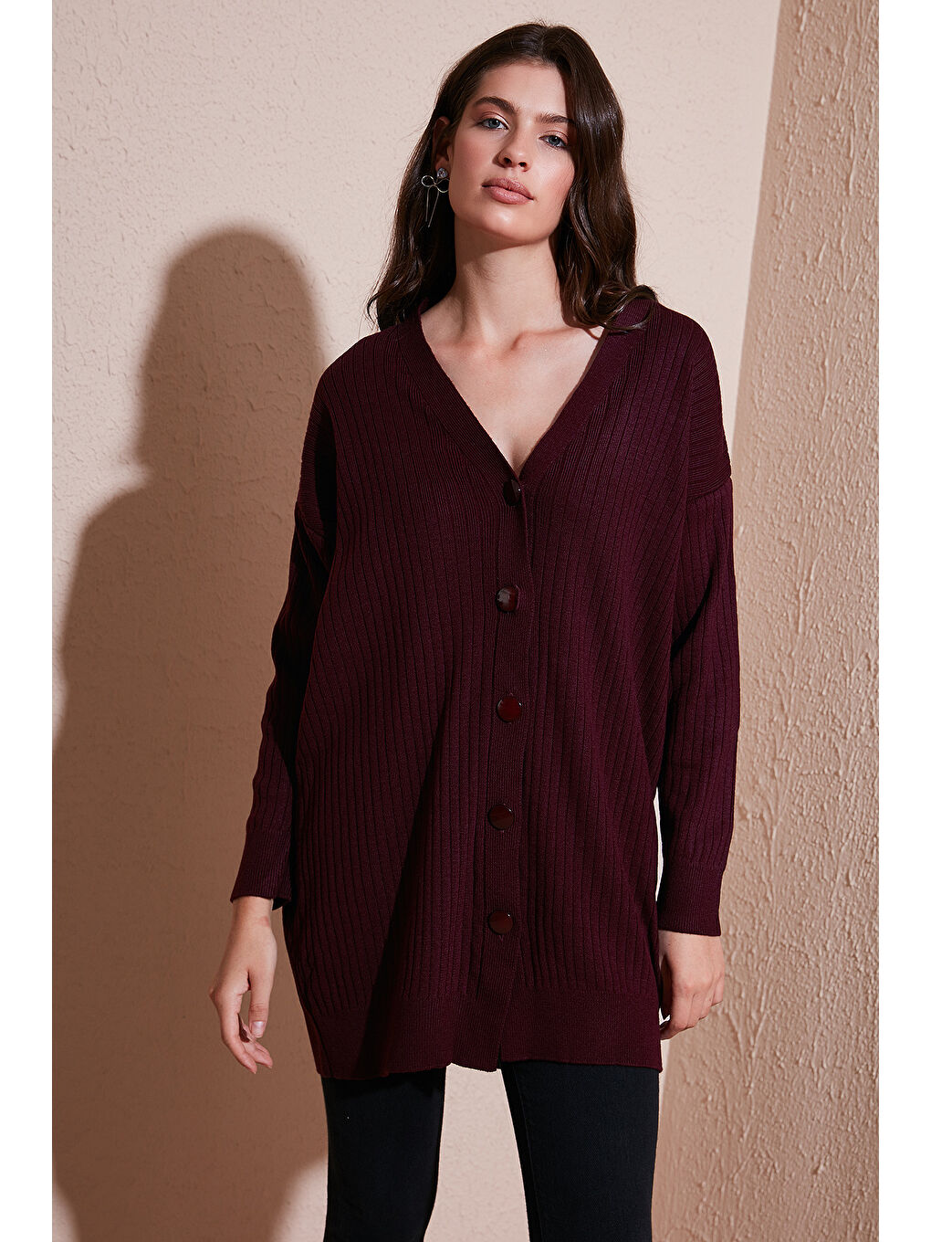 Bordo V Yaka Düğmeli Uzun Triko Kadın Hırka 4616040Y-1