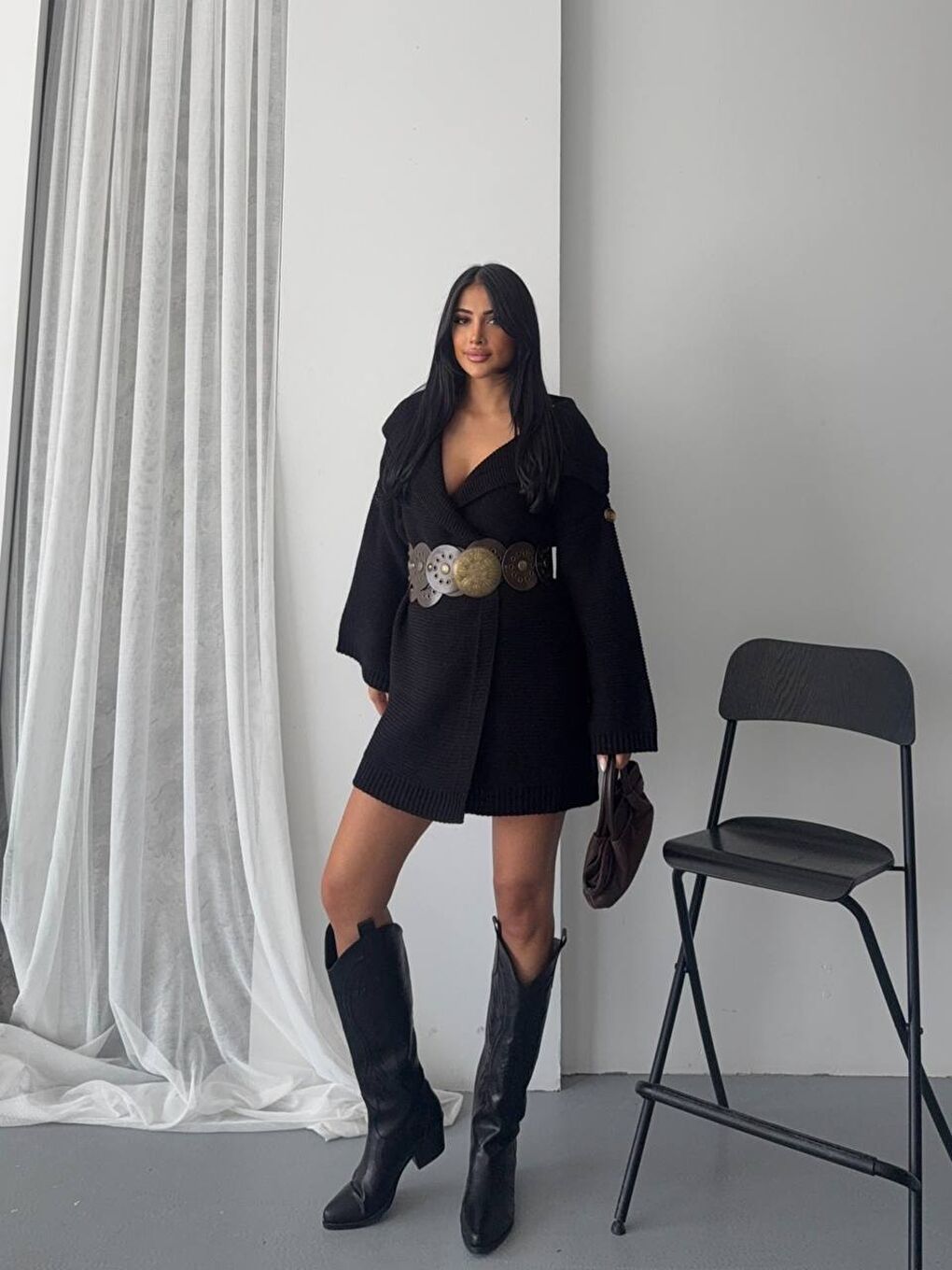 Siyah Kol Detay Triko Hırka