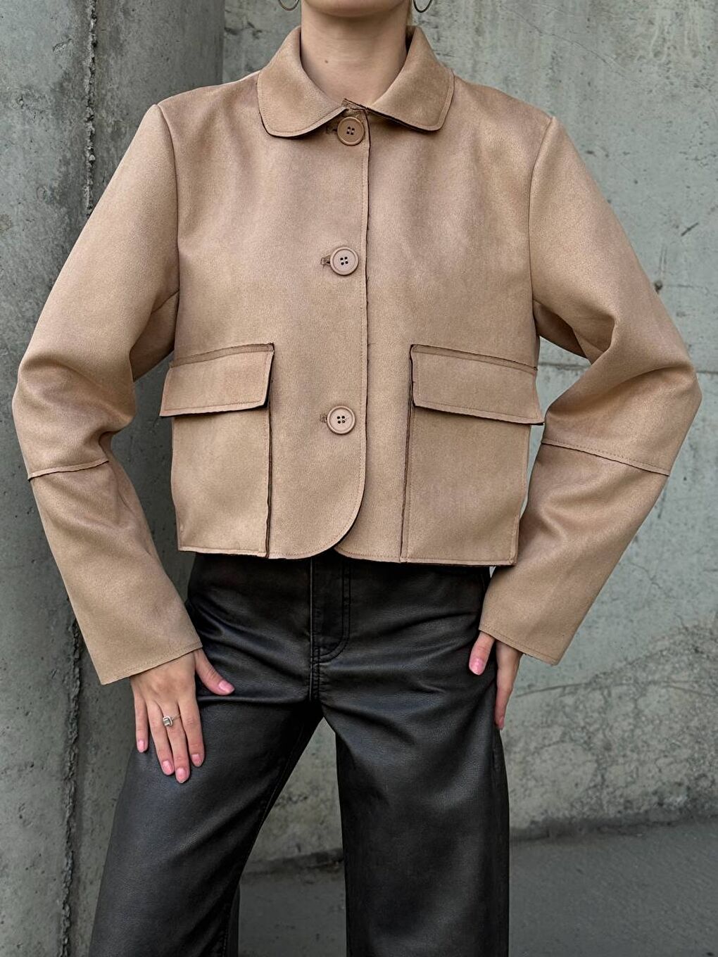 Bej Süet Düğmeli Ceket-4