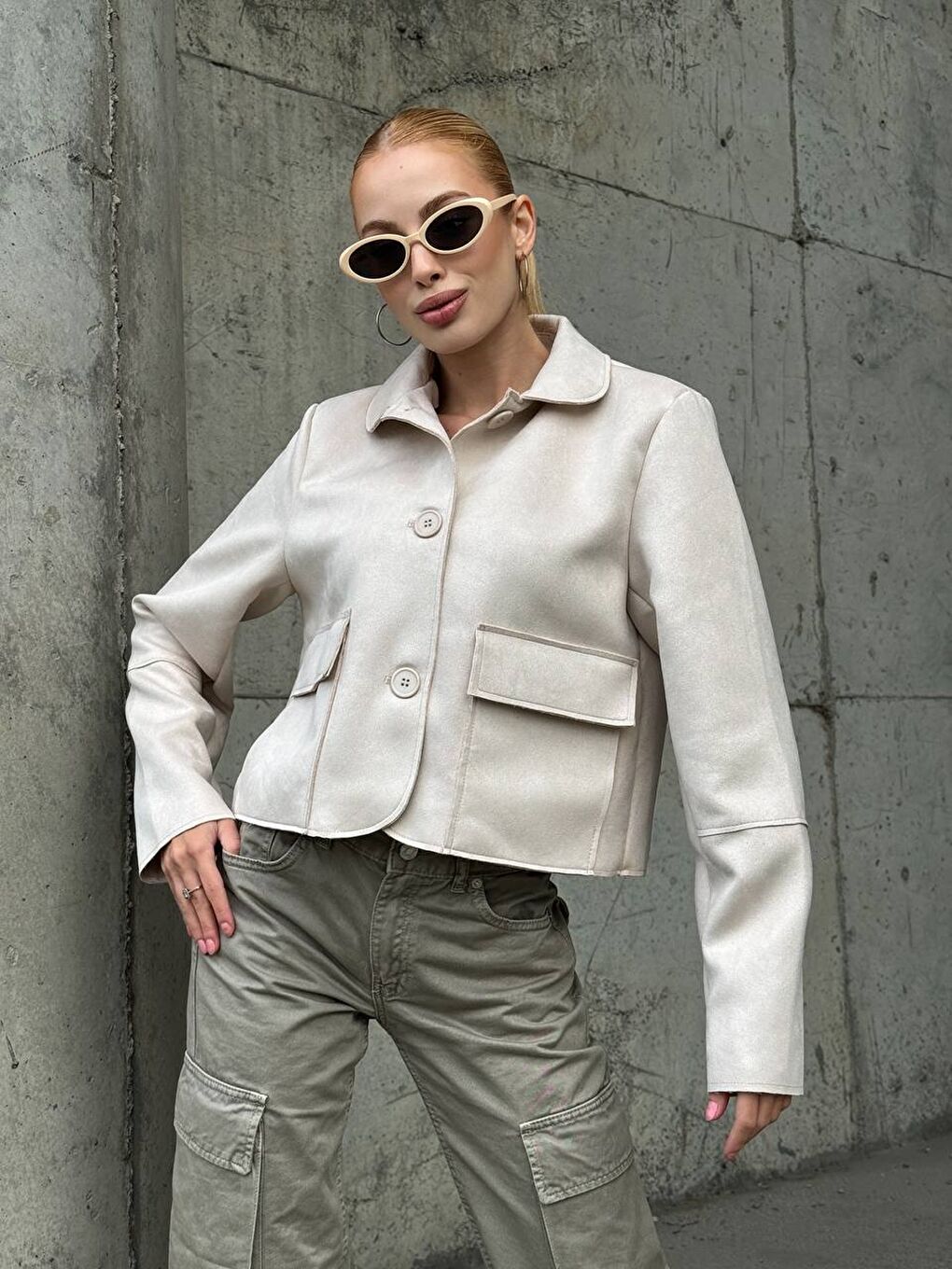 Ekru Süet Düğmeli Ceket-2