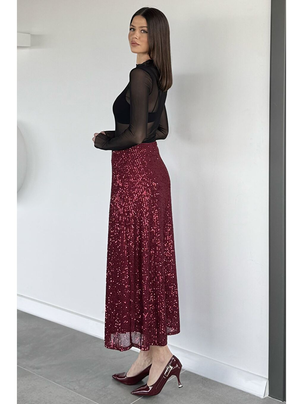 Kırmızı Kadın Bel Lastikli İç Astarlı Pul Payet Etek-3