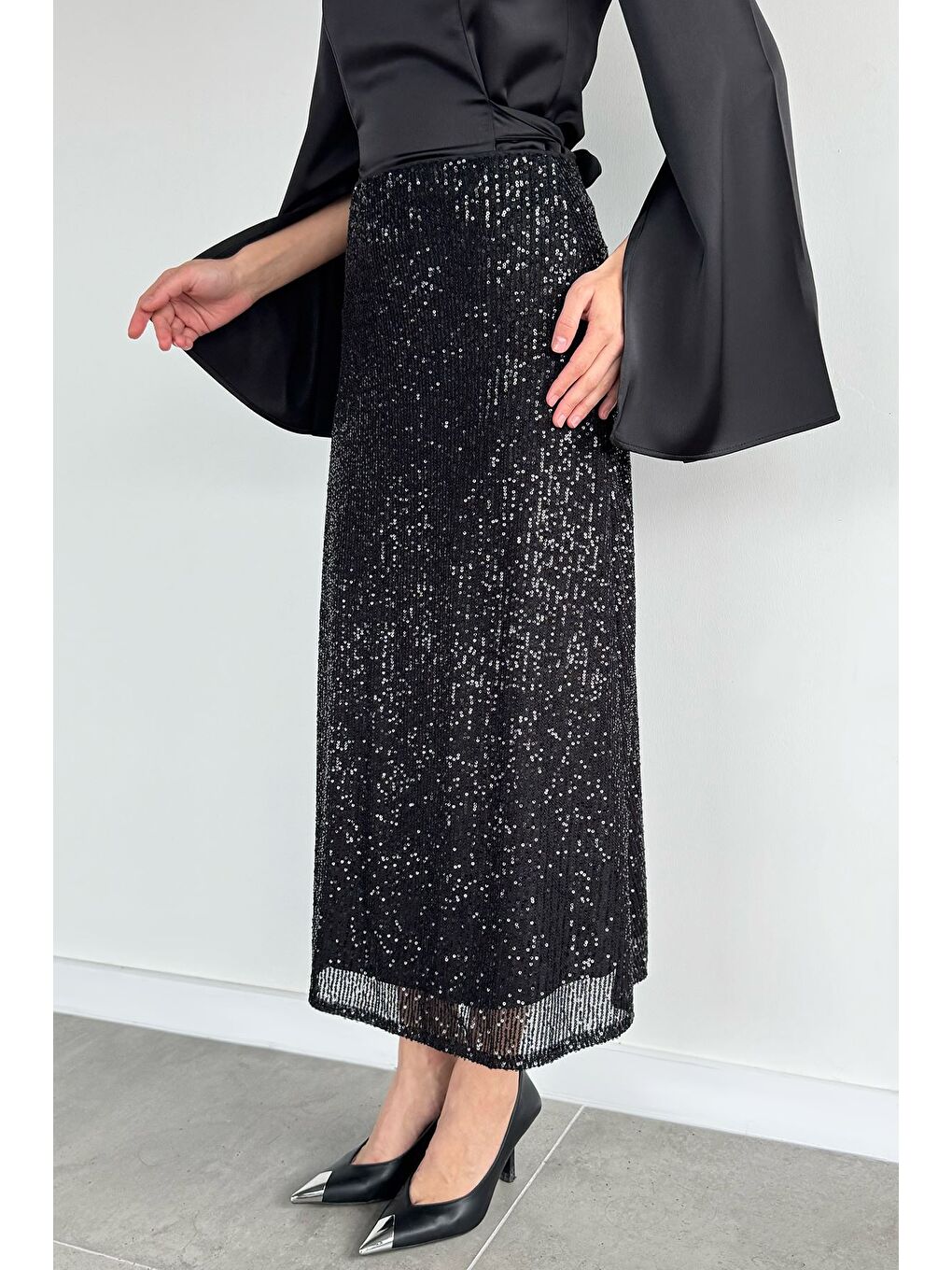 Siyah Kadın Bel Lastikli İç Astarlı Pul Payet Etek-2