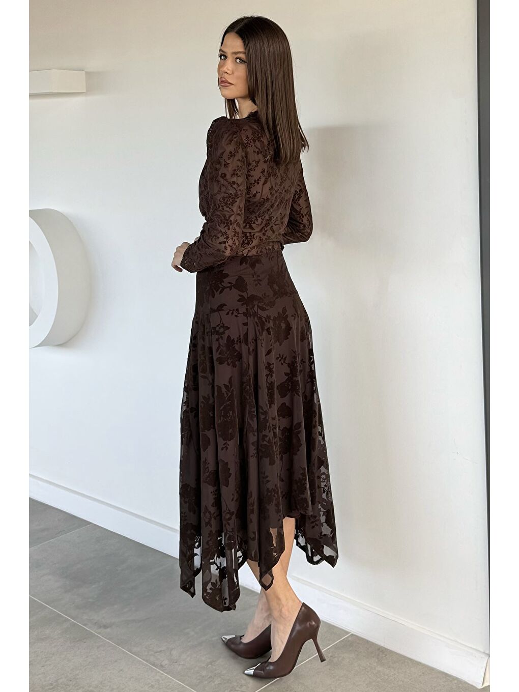 Kahverengi Kadın İç Astarlı Kendinden Desenli Asimetrik Kesim Etek-3