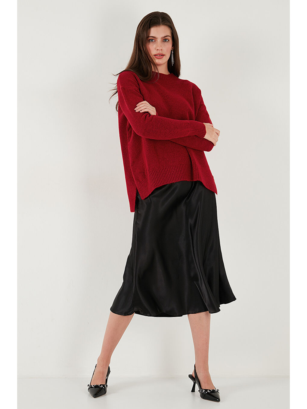 Kırmızı Rahat Kesim Yırtmaç Detaylı Bisiklet Yaka Kadın Kazak 4616142Y-2