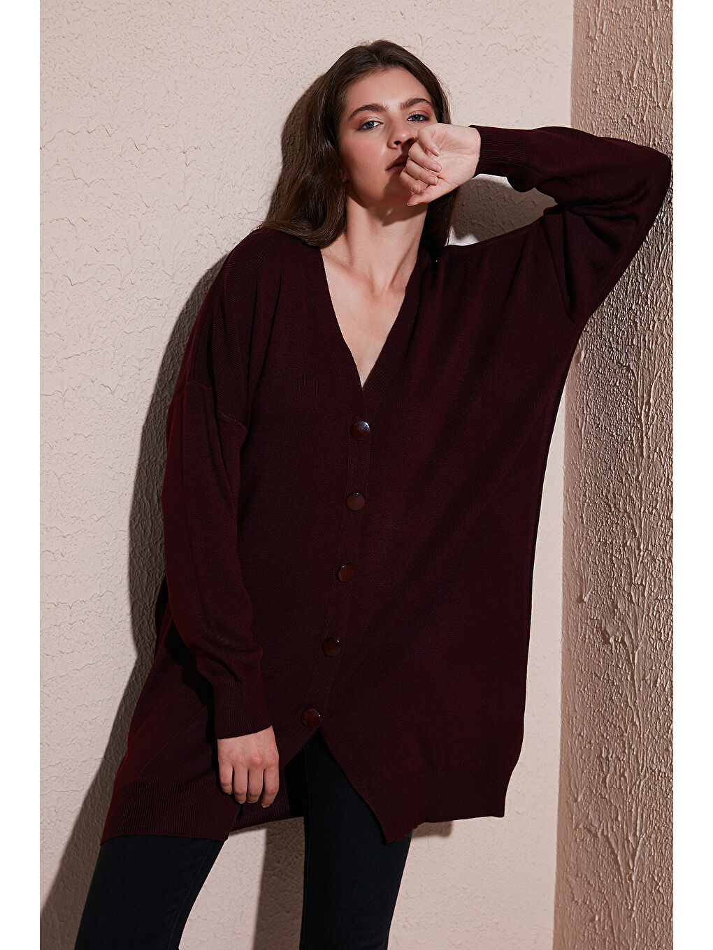 Bordo V Yaka Düğmeli Triko Kadın Hırka 4616031