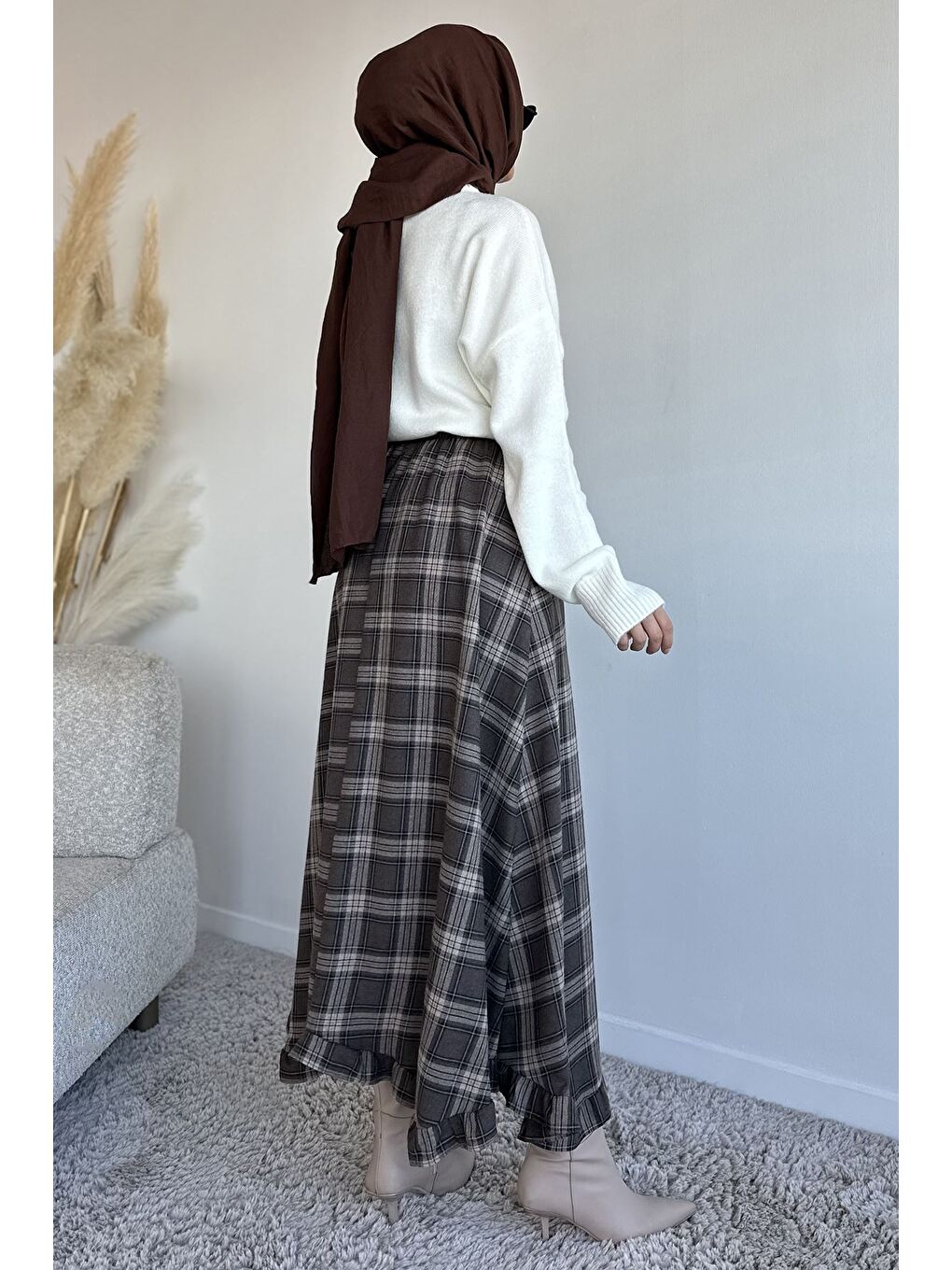 Bej Bel Lastikli Ekose Desenli Tesettür Etek-4