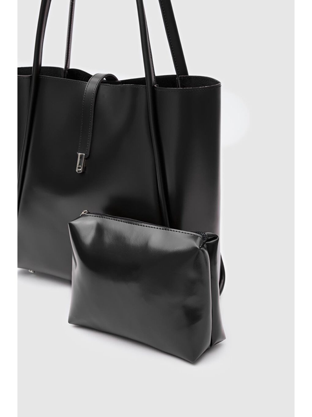 Chester Kilitli Omuz Çantası Siyah-3