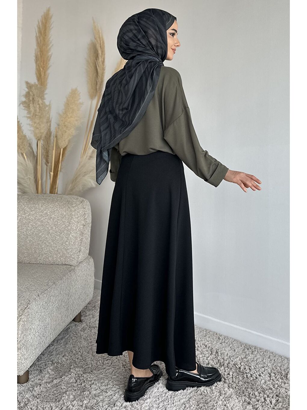 Siyah Bel Lastikti Kiloş Tesettür Etek-4
