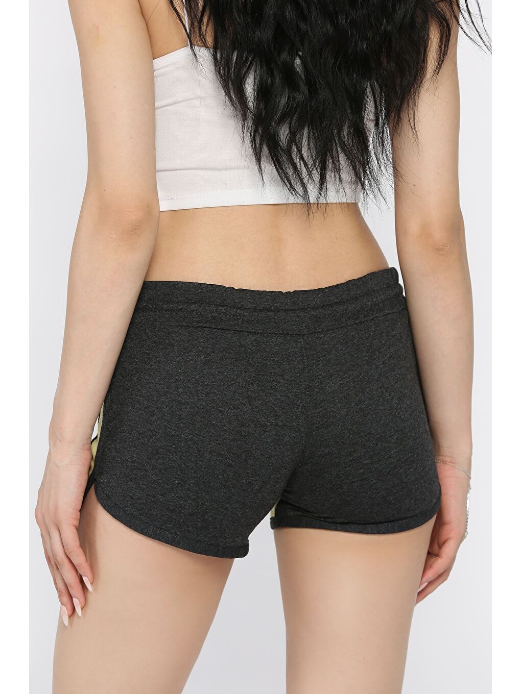 Antrasit Biyeli Kadın Mini Şort-2