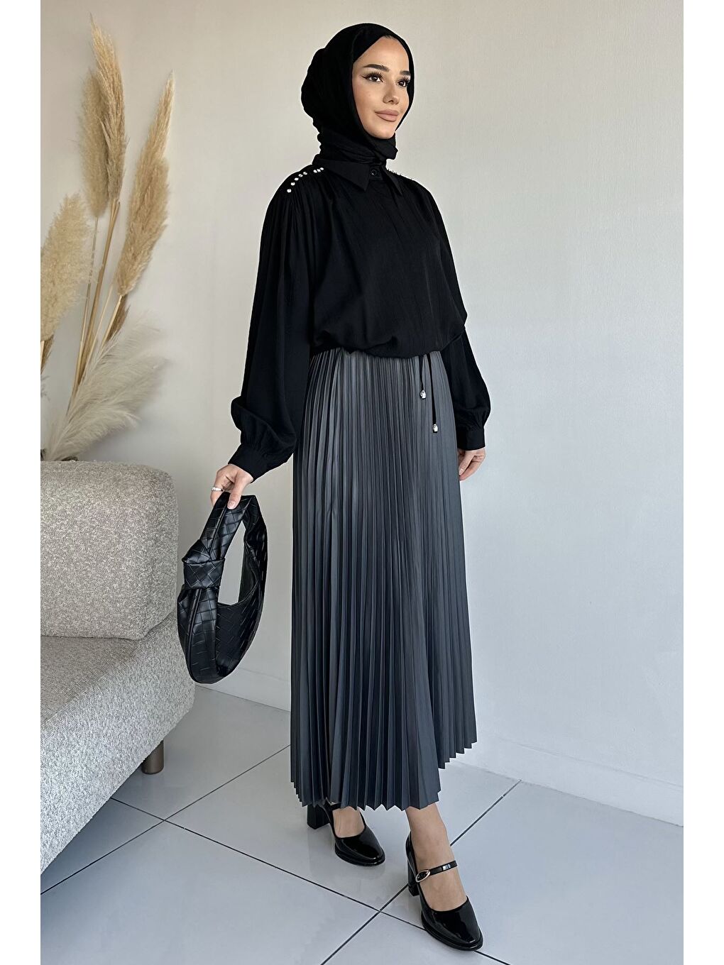 Gri Bel Lastikli Pileli Tesettür Etek-2