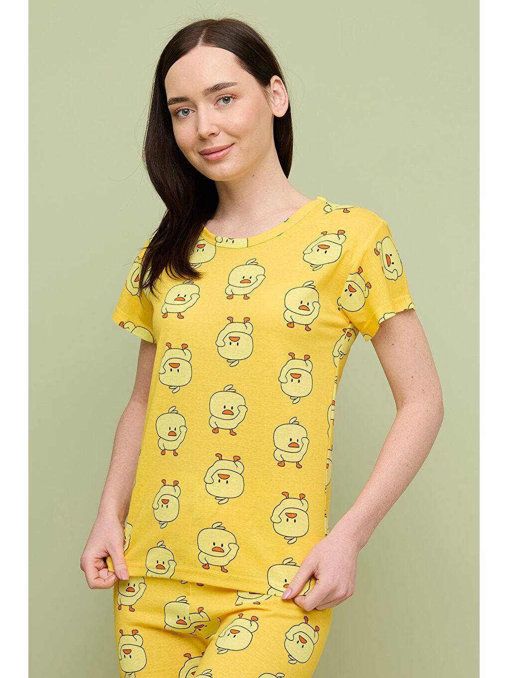 Sarı Kalp Desenli Bisiklet Yaka Kısa Kollu Pijama Takımı-1