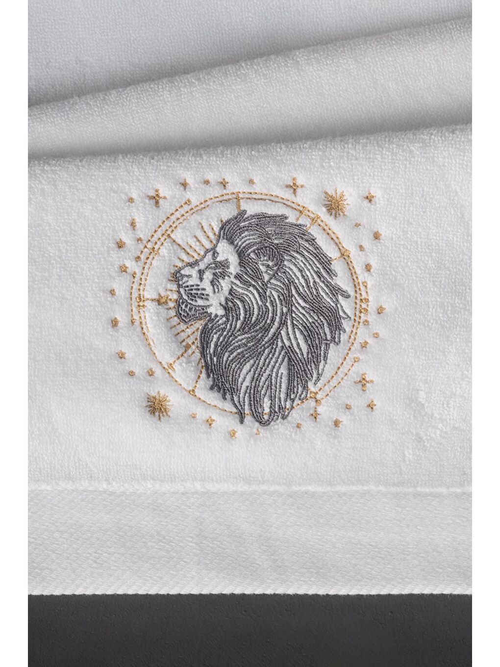 Beyaz %100 Microcotton Üst Kalite Havlu Seti Burç Nakışlı-7