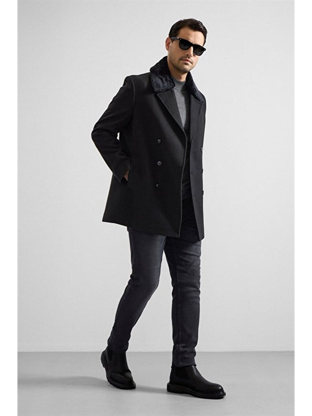 Siyah Slim Kruvaze Yaka Cepsiz Kaban-7