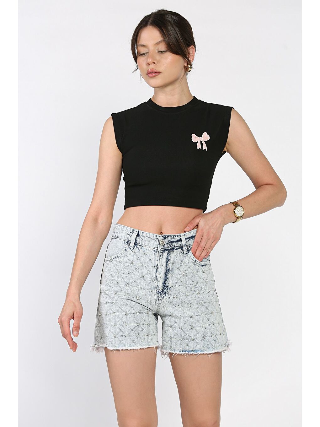 Mavi Kadın Taşlı Paça Püsküllü Jean Jean Şort-1