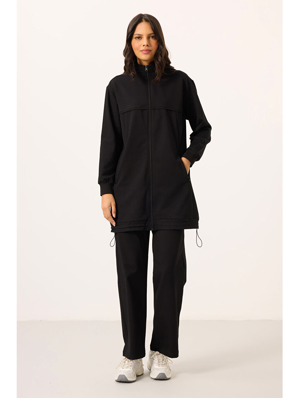 Siyah Dik Yaka Fermuarlı Pamuklu Kadın Eşofman Tunik Takım - 95346-2