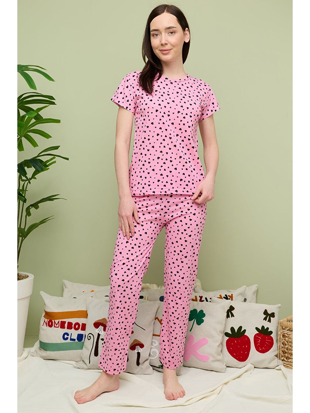 Fuşya Kalp Desenli Bisiklet Yaka Kısa Kollu Pijama Takımı