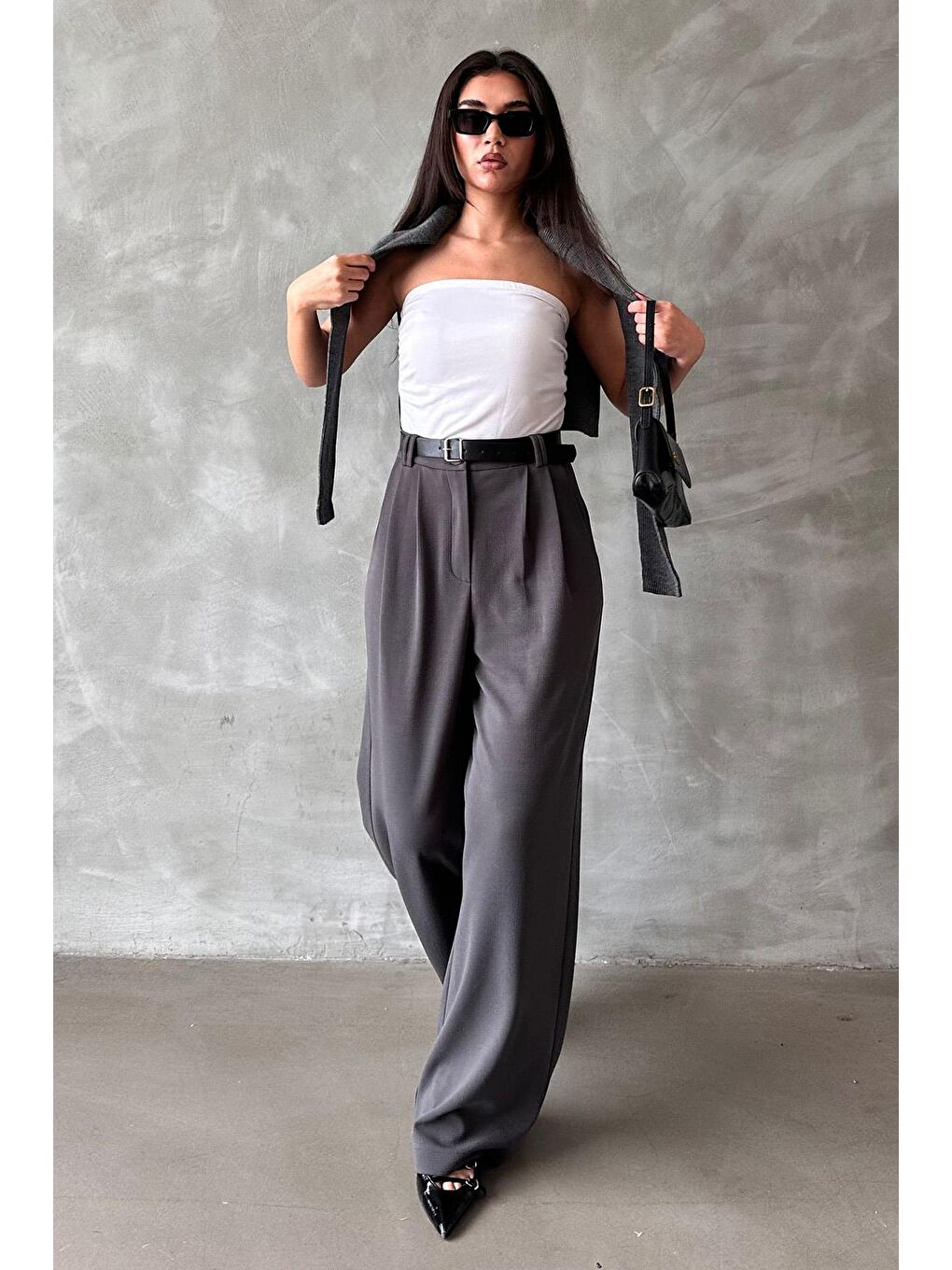 Gri Füme Çift Pileli Kemerli Pantolon Mg2330-4