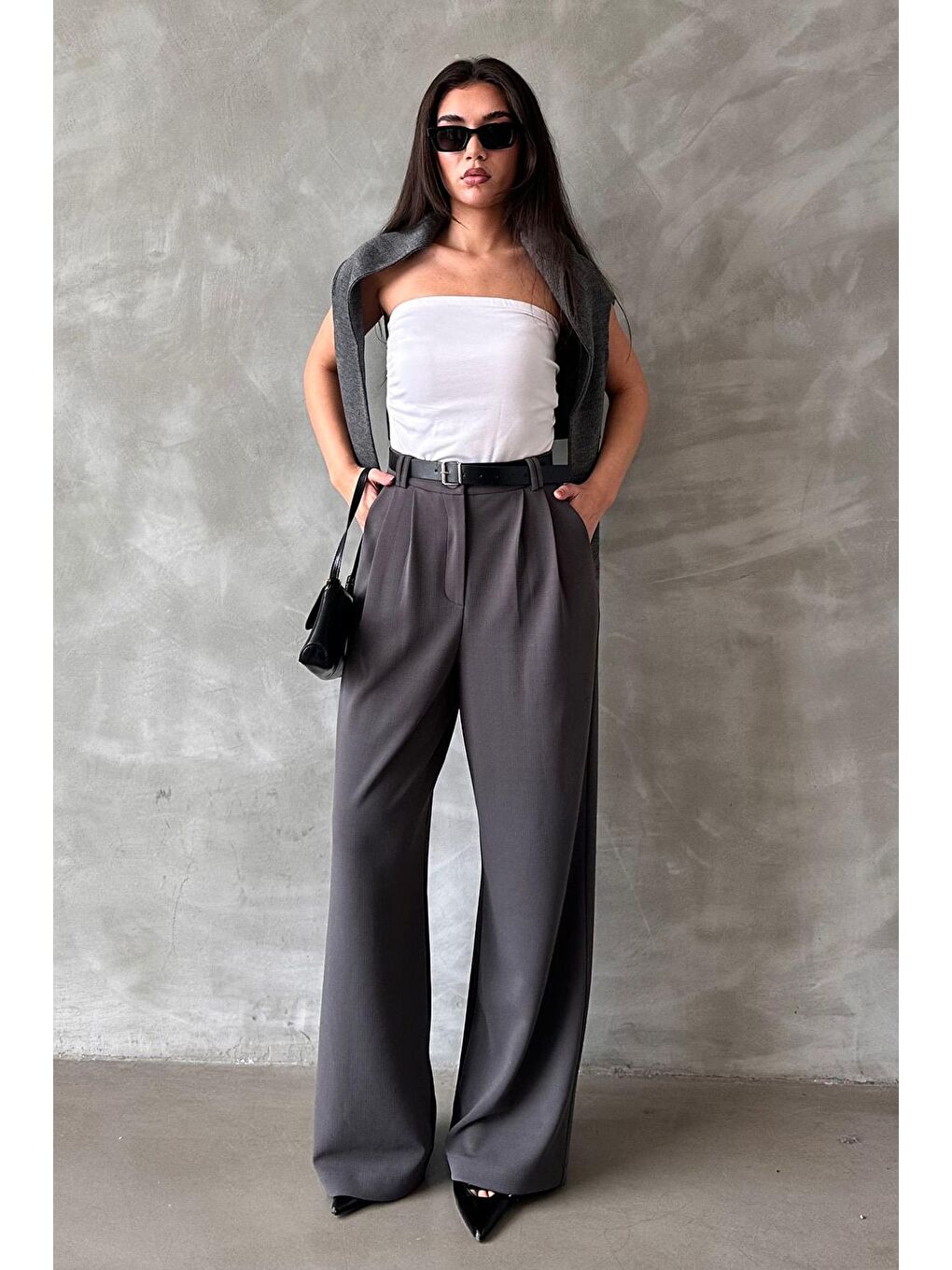 Gri Füme Çift Pileli Kemerli Pantolon Mg2330-5