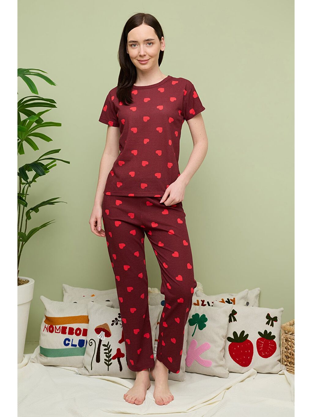 Bordo Kalp Desenli Bisiklet Yaka Kısa Kollu Pijama Takımı-3