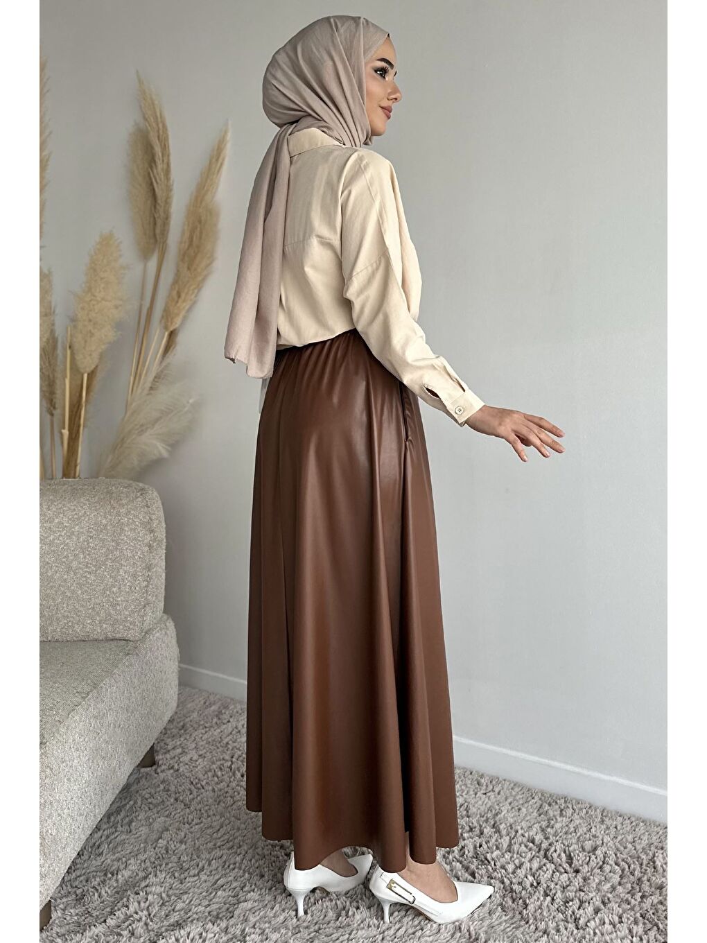 Kahverengi Bel Lastikli Cepli Deri Tesettür Etek-5
