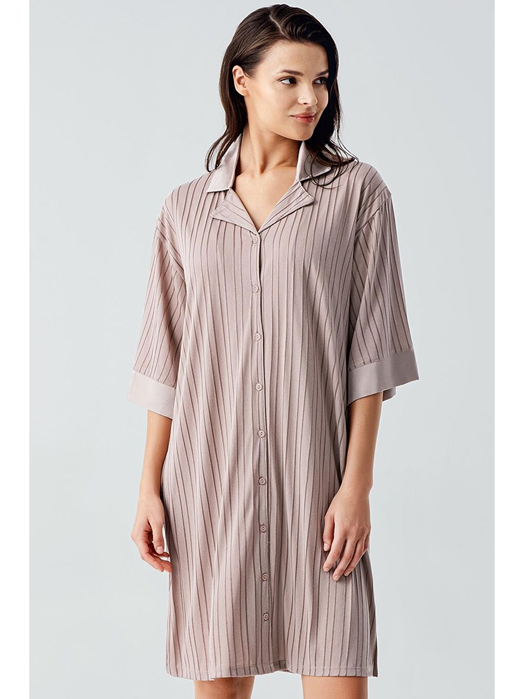 Bej Kısa Kollu Düğmeli Esnek Viskoz Elbise 17102-1