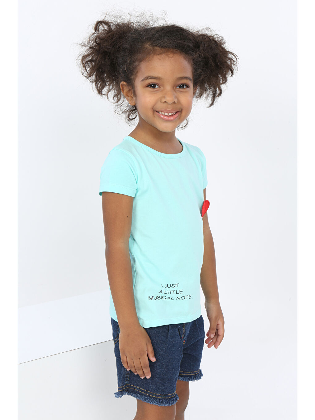 Turkuaz Kız Bebek Göğsü Nota Nakışlı Yazı Baskılı Tişört-1