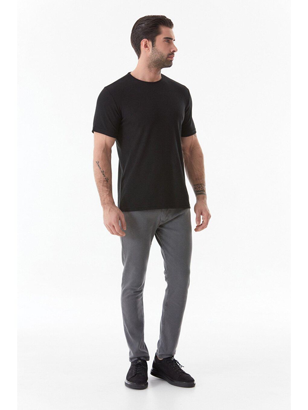 Siyah Basic Bisiklet Yaka Tişört-3