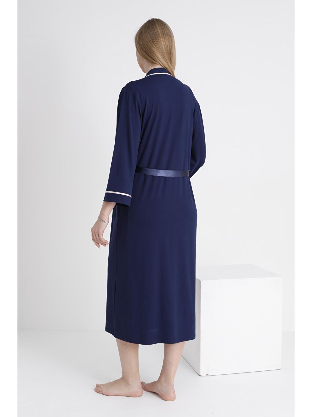 Lacivert Sabahlıklı Emzirmeye Uygun Şerit Detaylı Hamile ve Lohusa Sıfır Kol Gecelik Takımı-1