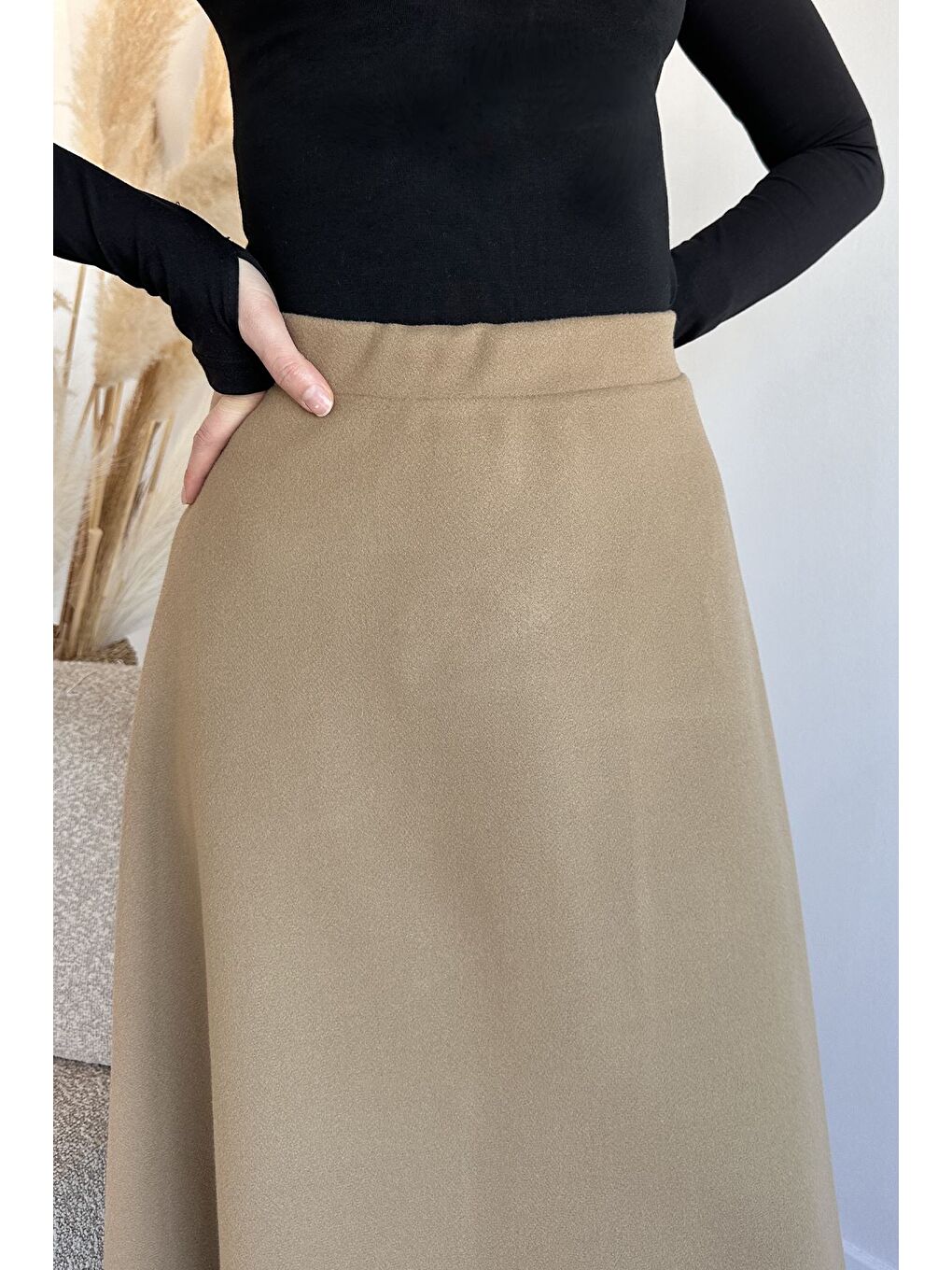 Bej Bel Lastikli Kaşe Tesettür Etek-5