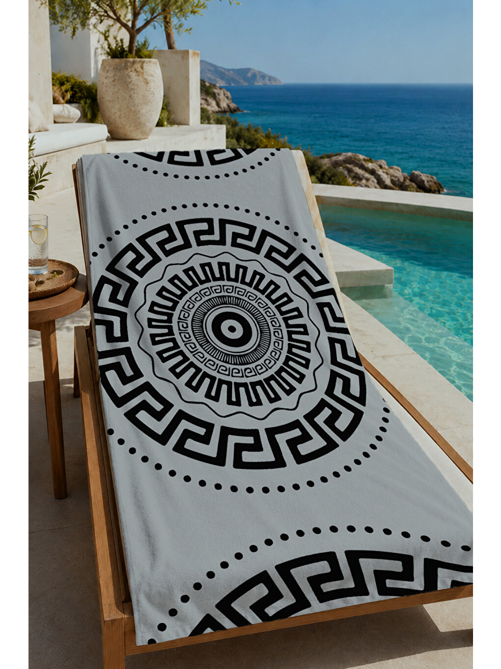 Bej Siyah Yunan Anahtarı Mandala Desenli 70x150 Cm Dijital Baskılı Plaj Ve Banyo Havlusu