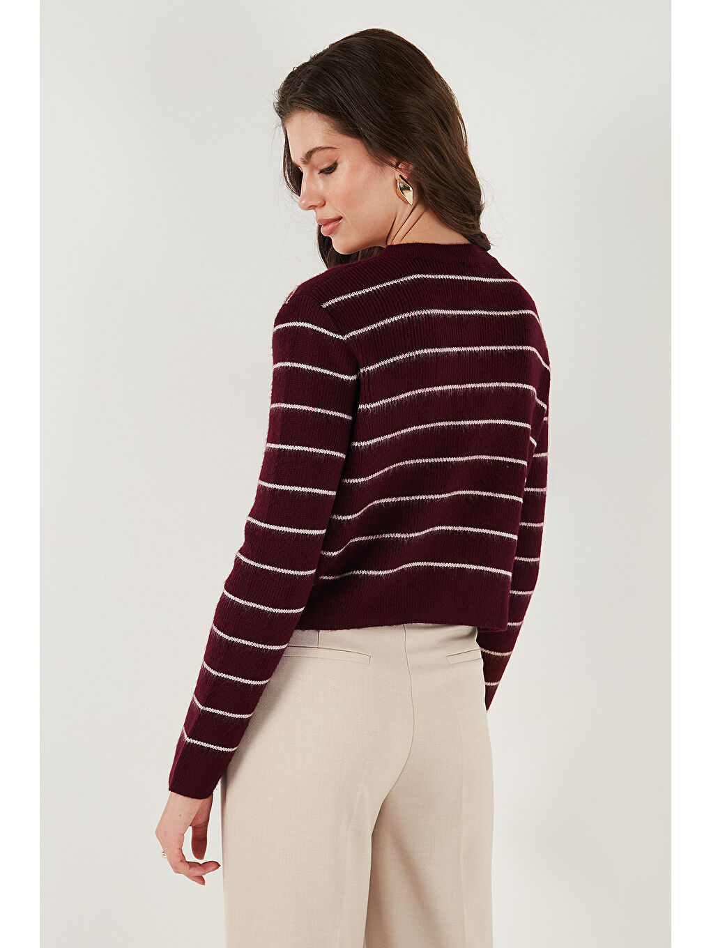 Bordo Standart Fit Çizgili Yumuşak Dokulu Crop Triko Kadın Hırka 4615551-6