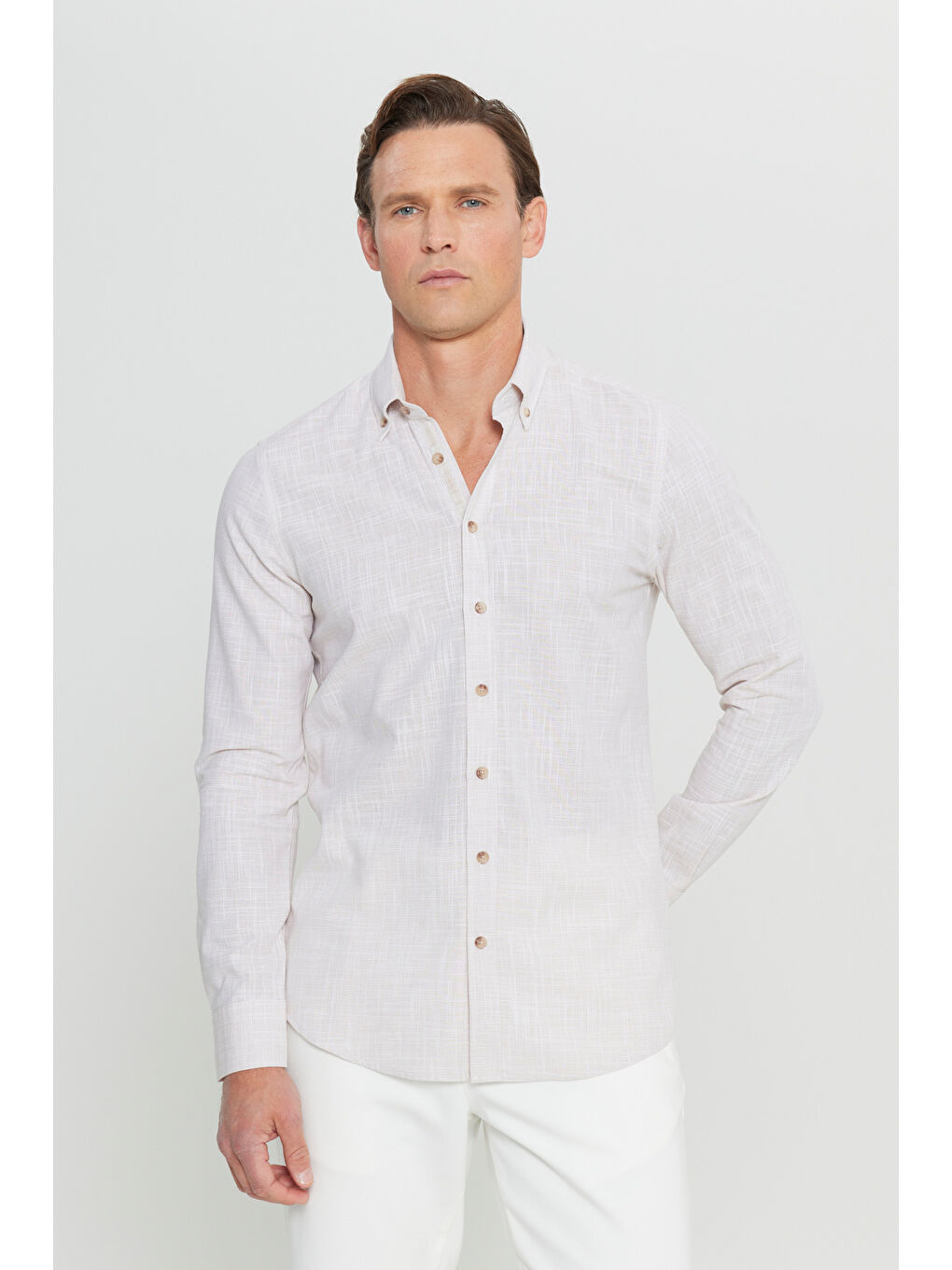 Erkek Bej %100 Pamuk Slim Fit Düğmeli Yaka Armürlü Flamlı Gömlek-2